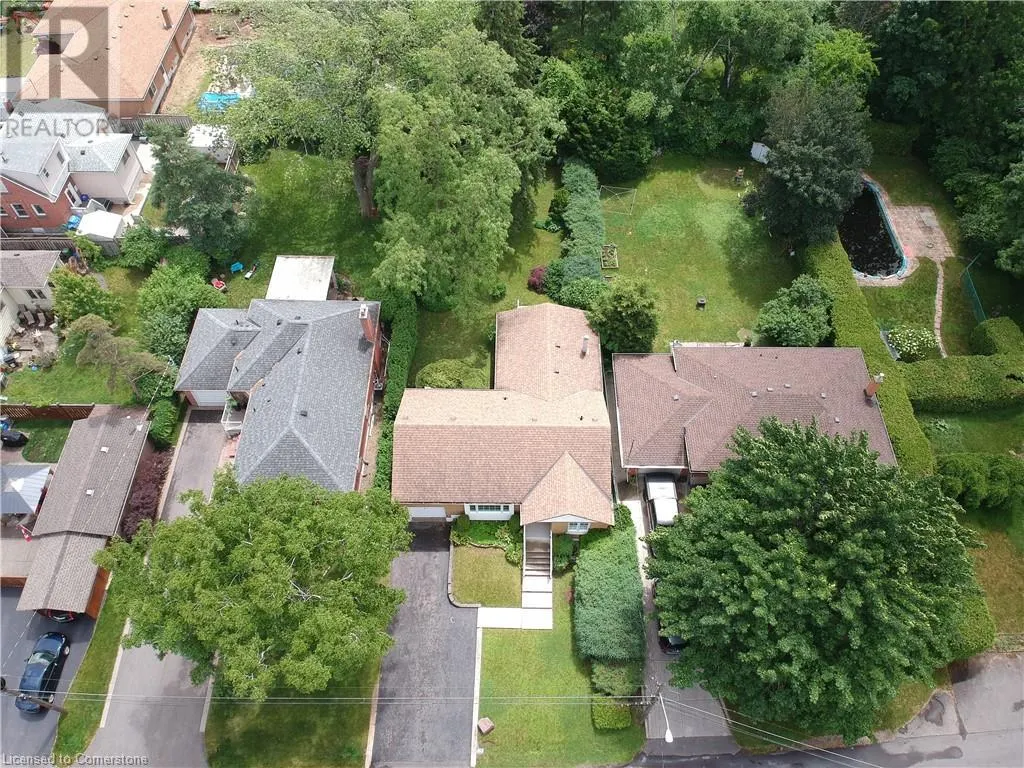 9 AVALON Avenue