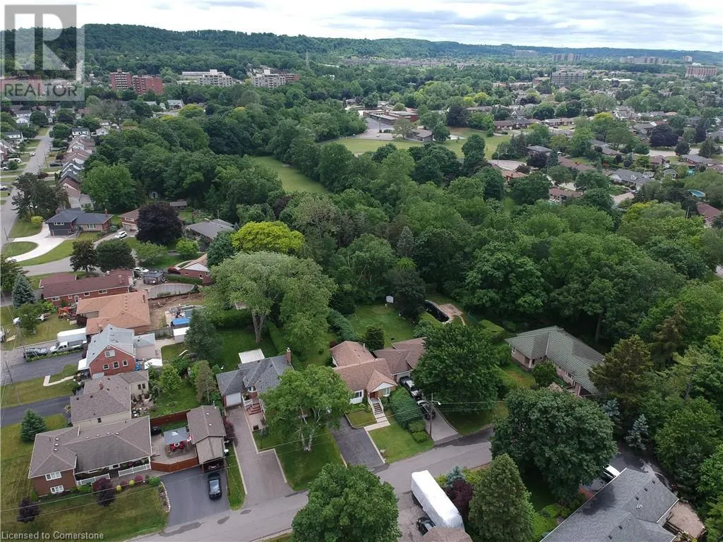 9 AVALON Avenue