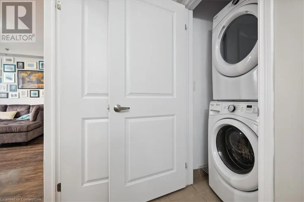 2490 OLD BRONTE Road Unit# 301, #301