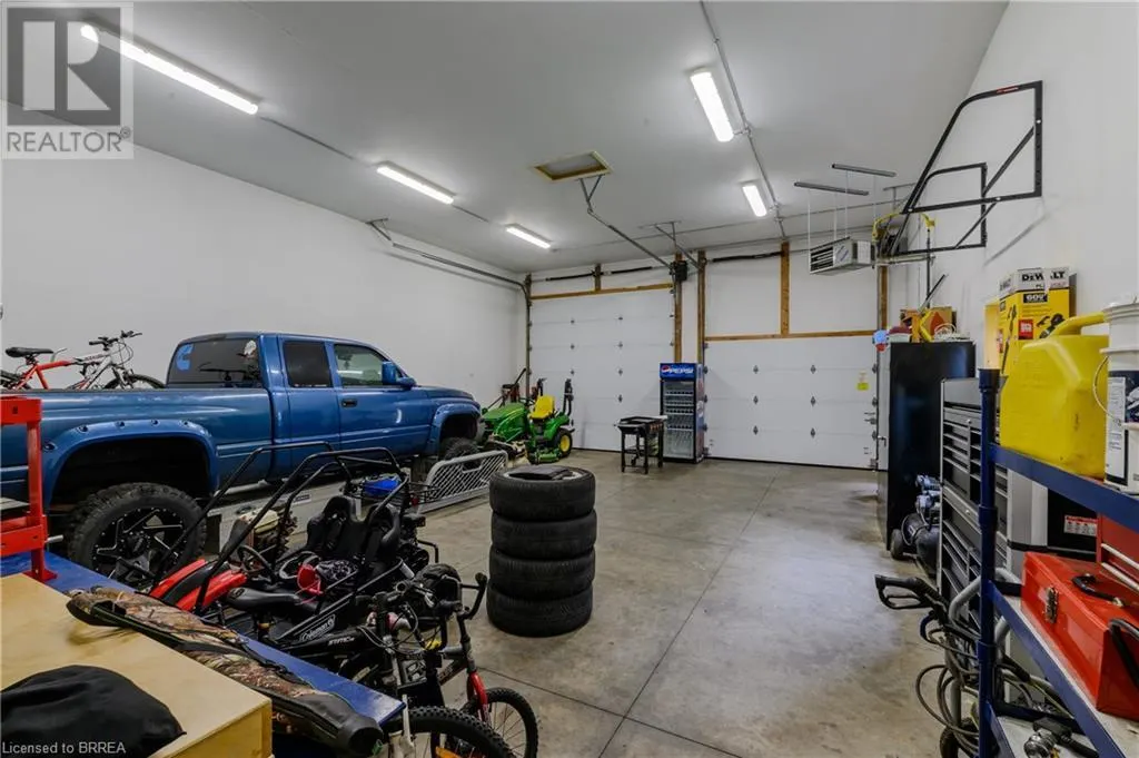 936 WINDHAM 11 Road