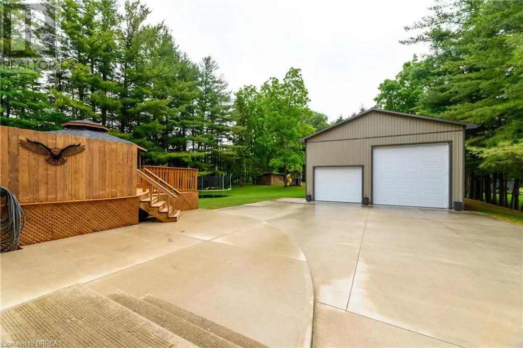 936 WINDHAM 11 Road