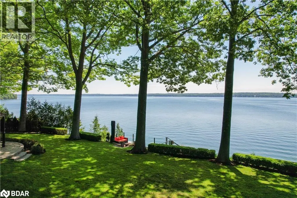 13 GEORGINA Drive