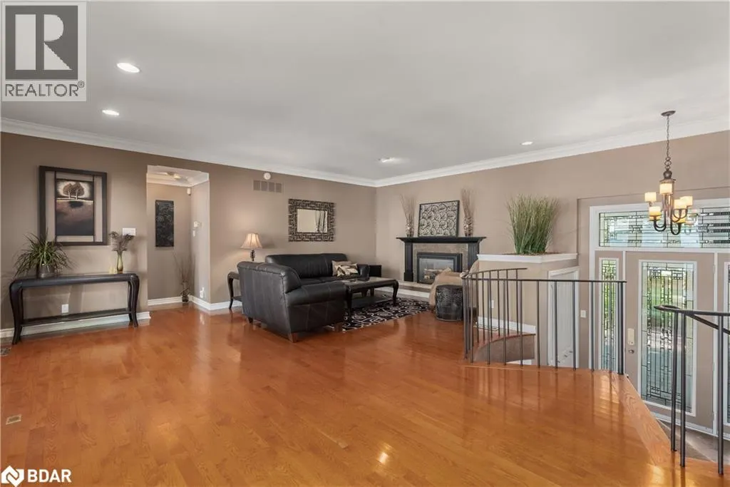13 GEORGINA Drive