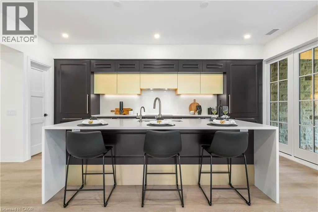6523 WELLINGTON 7 Road Unit# 32, #32