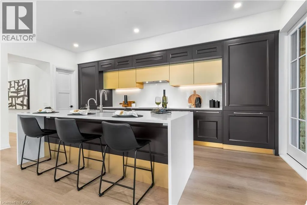 6523 WELLINGTON 7 Road Unit# 32, #32