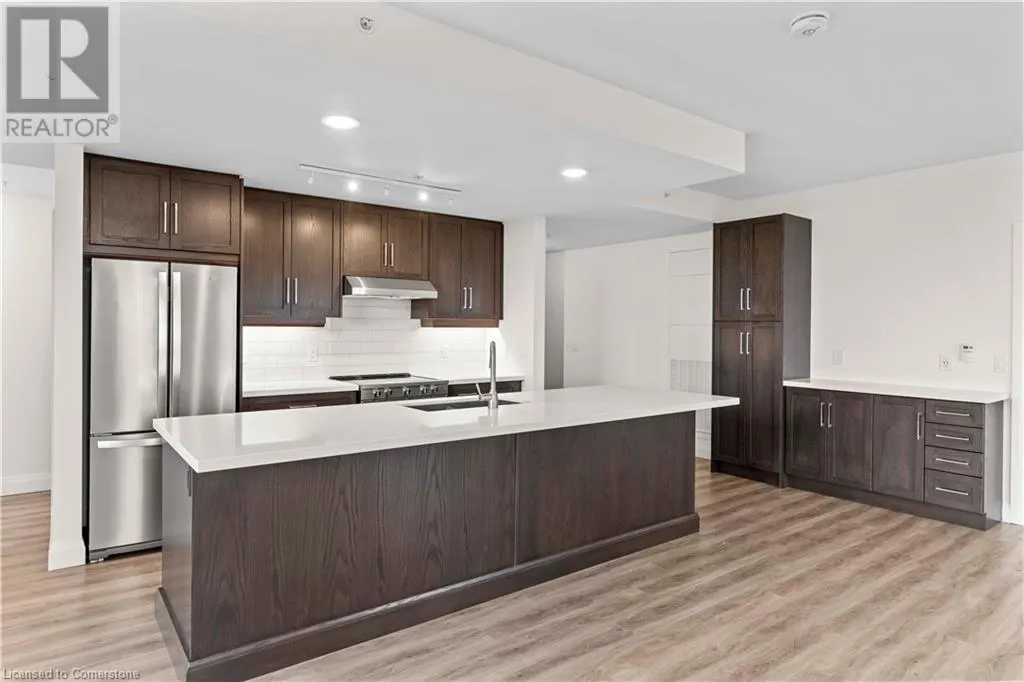 30 HAMILTON Street S Unit# 703, #703