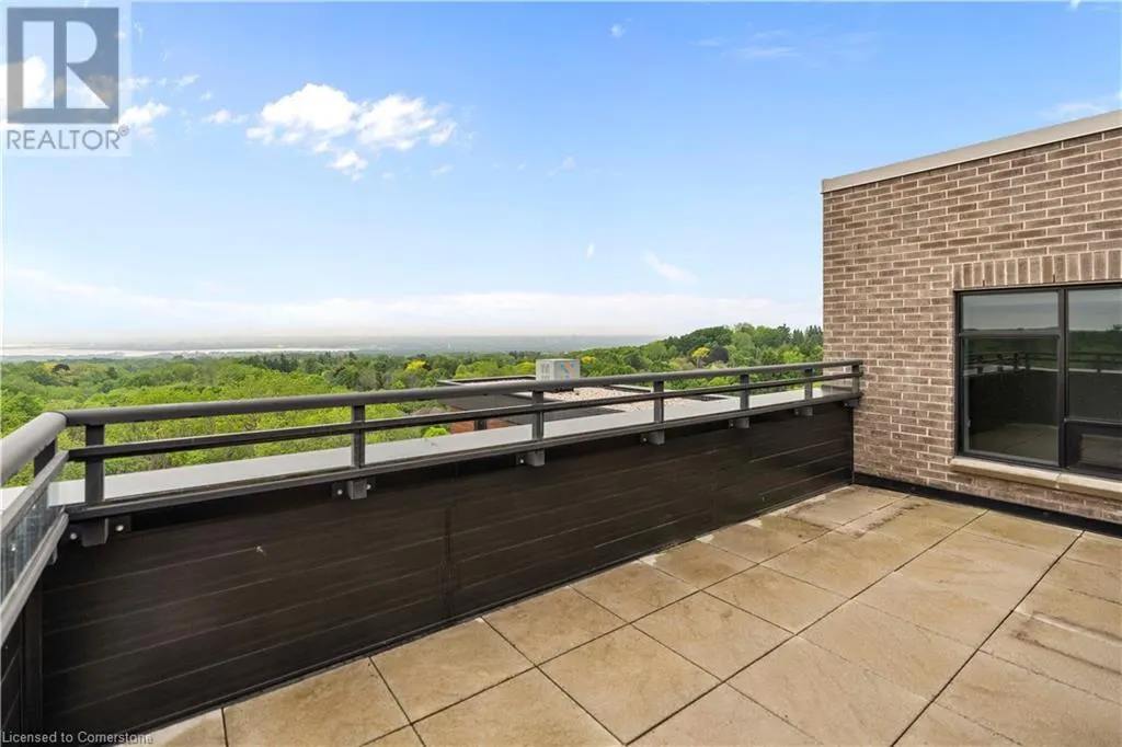 30 HAMILTON Street S Unit# 703, #703