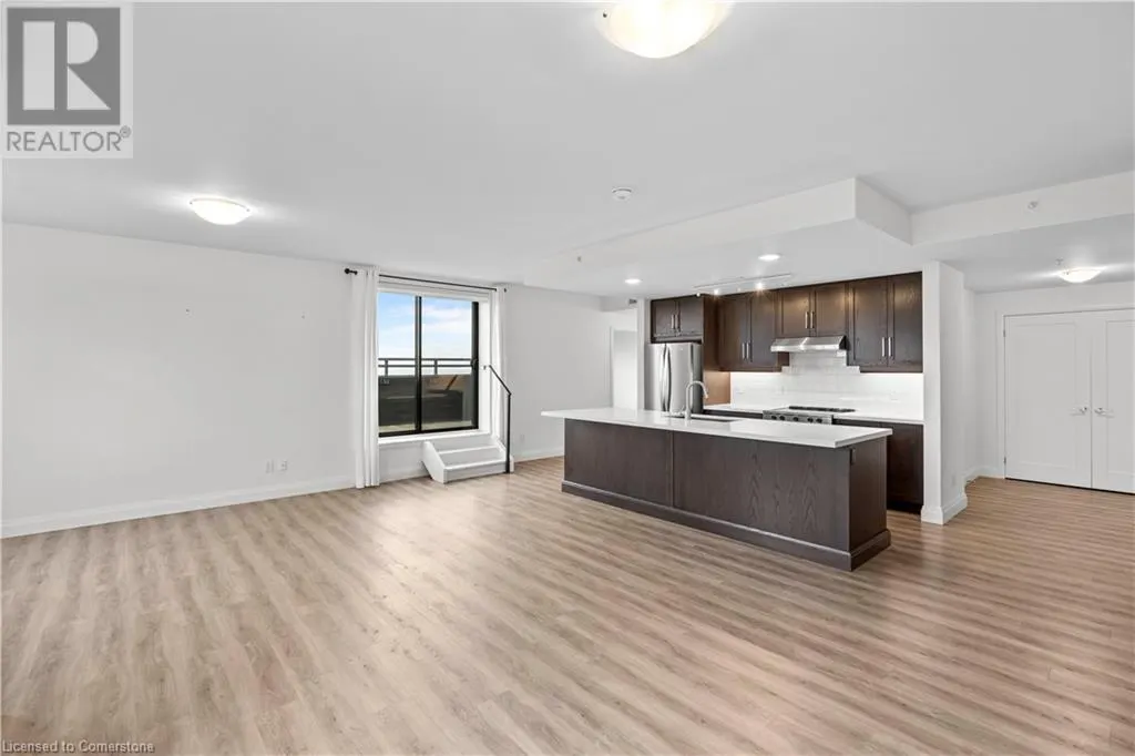 30 HAMILTON Street S Unit# 703, #703