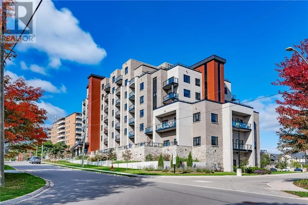 30 HAMILTON Street S Unit# 703, #703