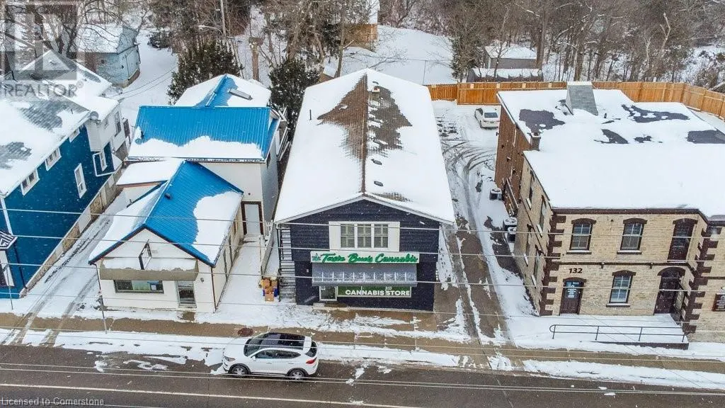 126 MAIN Street S