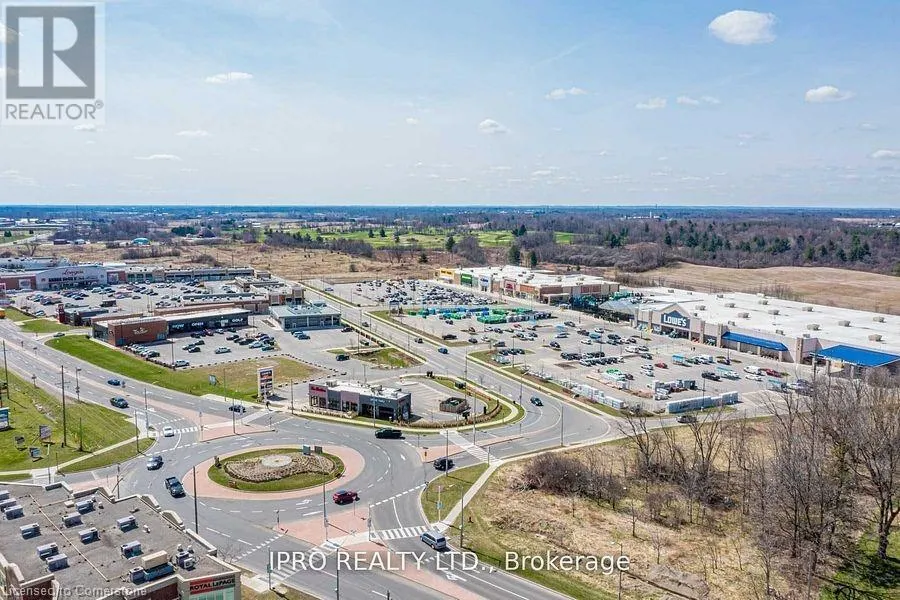 16 MARKLE Crescent Unit# 301, #301