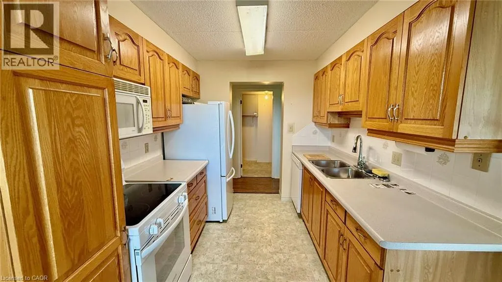 5 MILL POND Court Unit# 604, #604