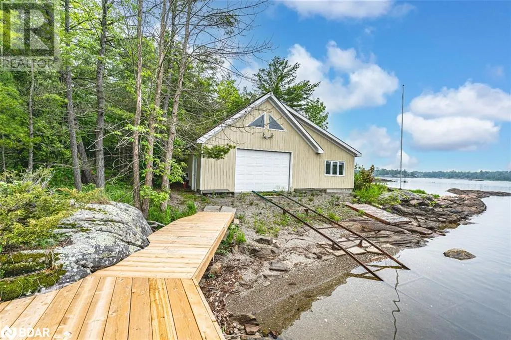 2 IS 880 GEORGIAN BAY