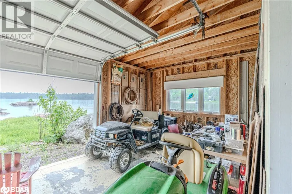 2 IS 880 GEORGIAN BAY