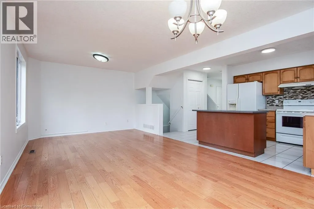49 BOND Court