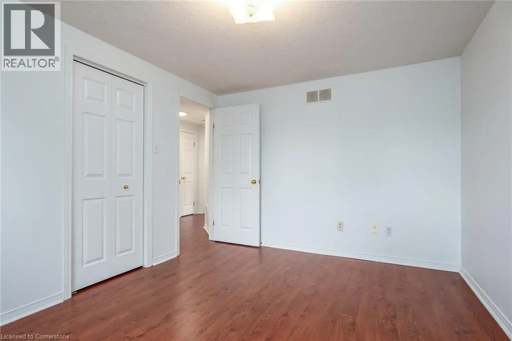 49 BOND Court