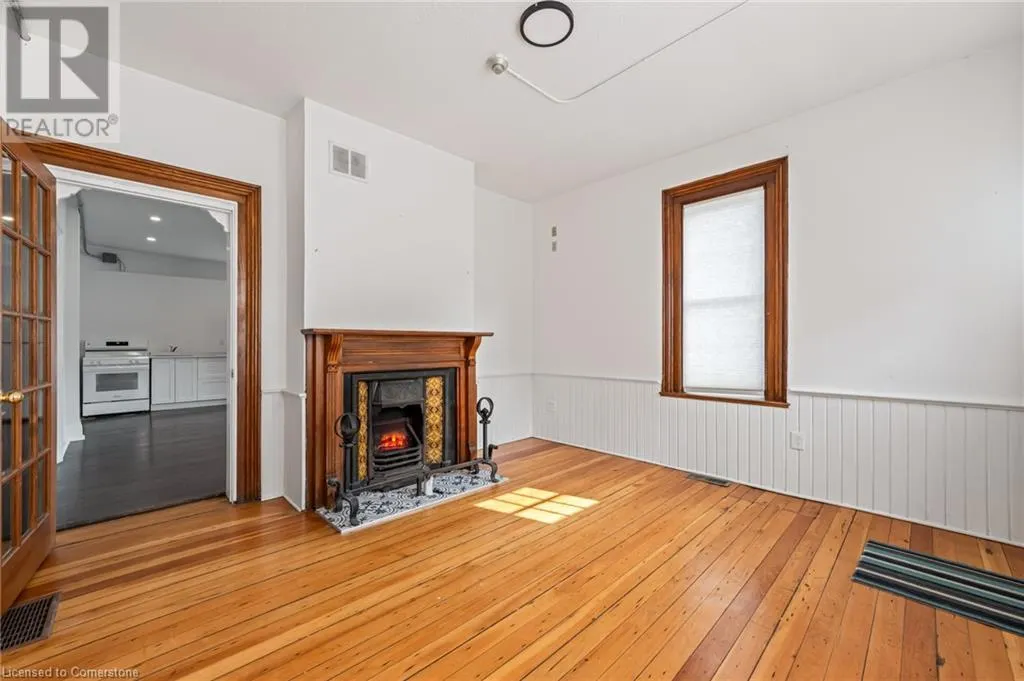 13 MOUNTAIN Street Unit# 4, #4