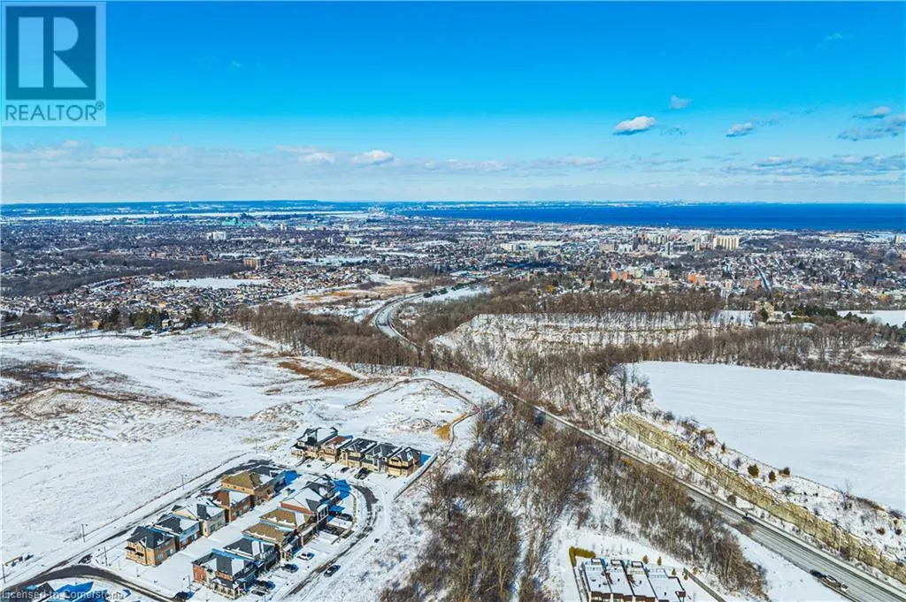 35 MIDHURST Heights Unit# 26, #26