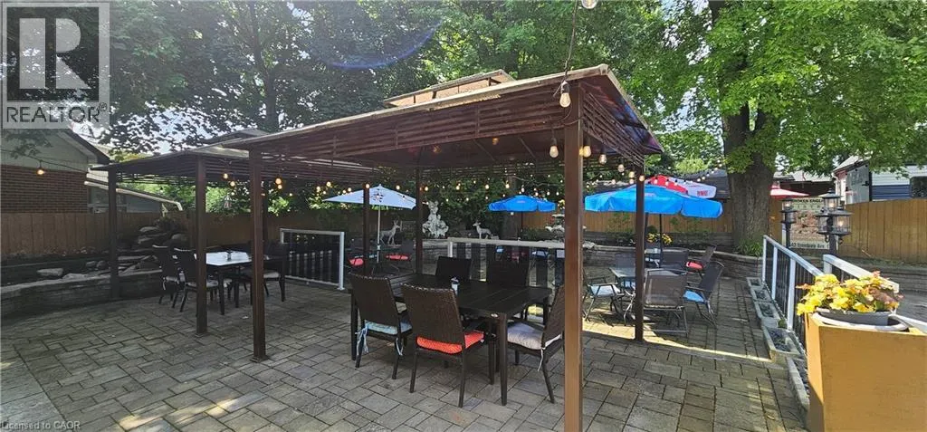 543 SPEEDVALE Avenue E Unit# E, #E
