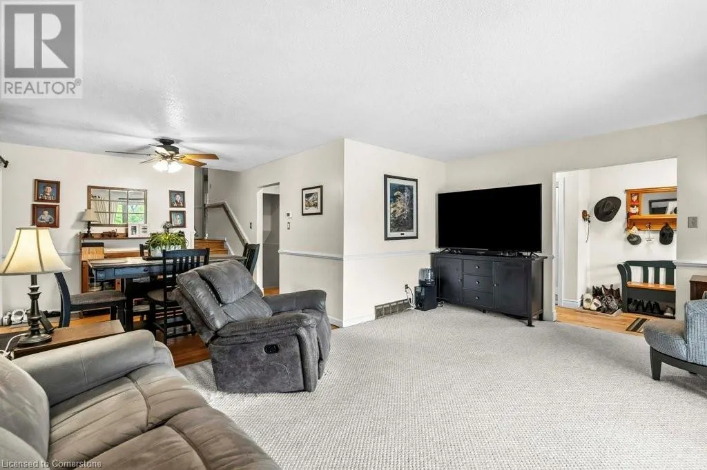52 PARKSIDE Avenue