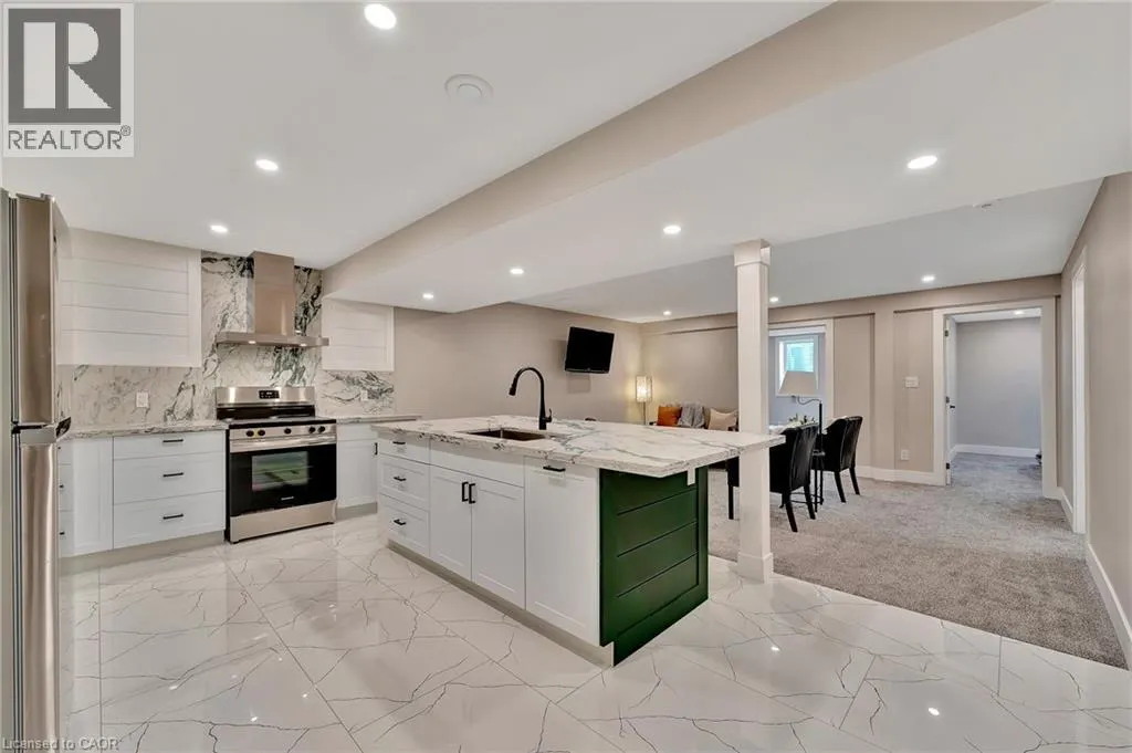 441 SCENIC Drive