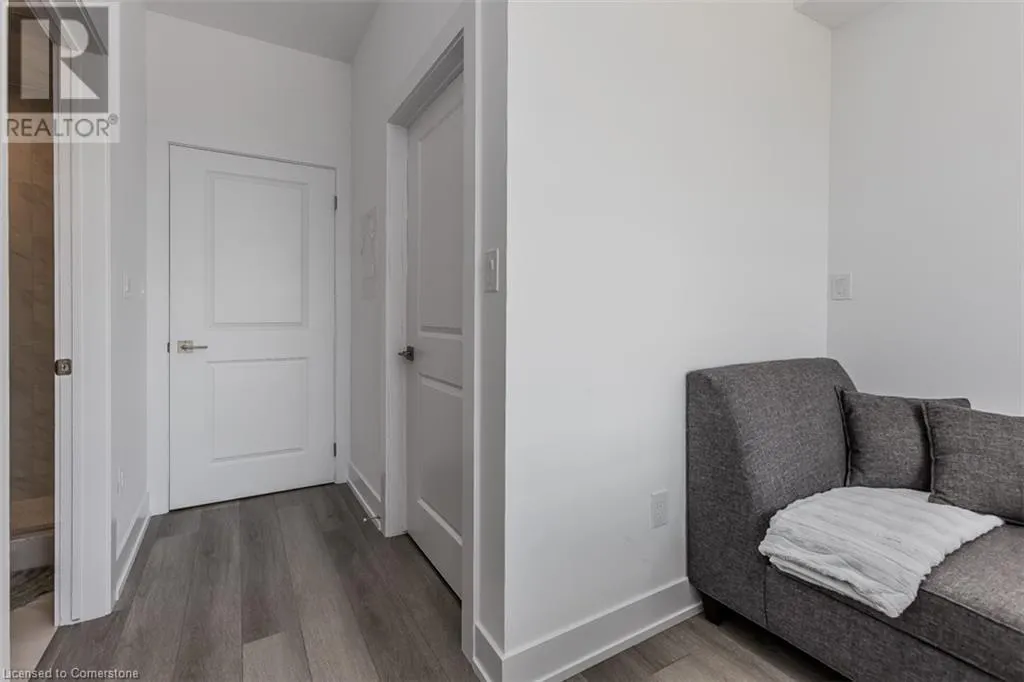 460 DUNDAS Street E Unit# 705, #705