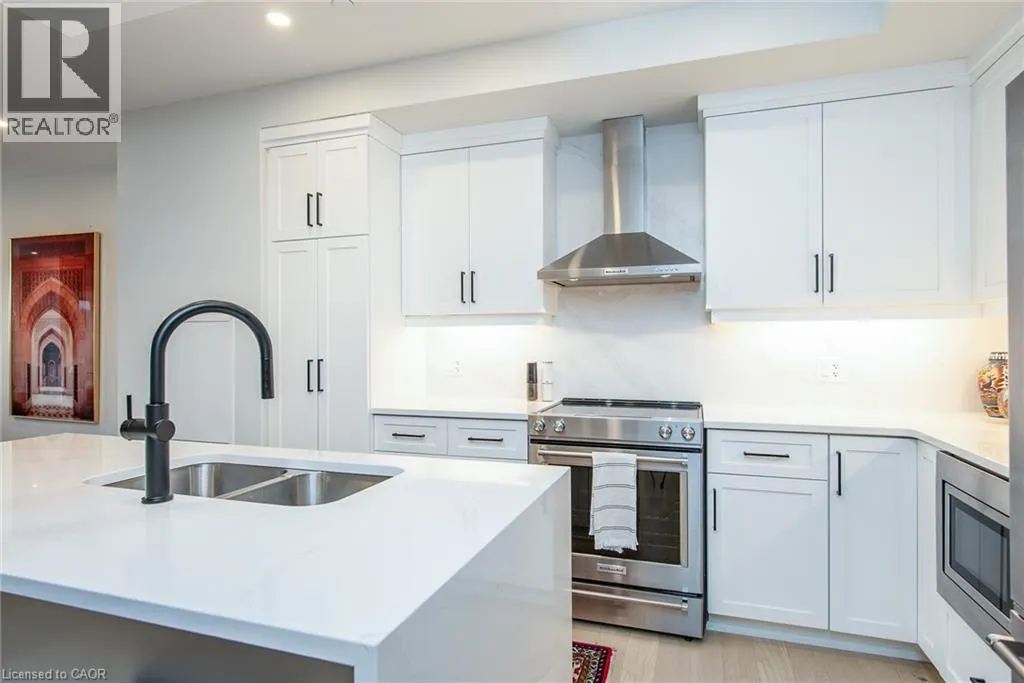71 WYNDHAM Street S Unit# 1106, #1106