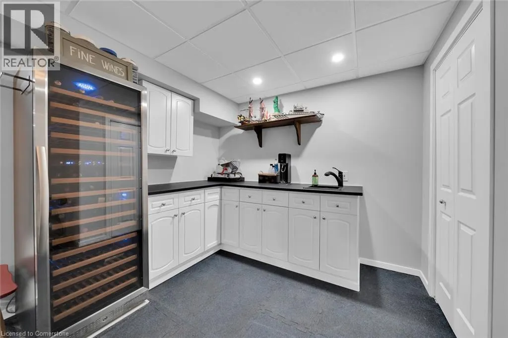 3 CLANSMAN Crescent