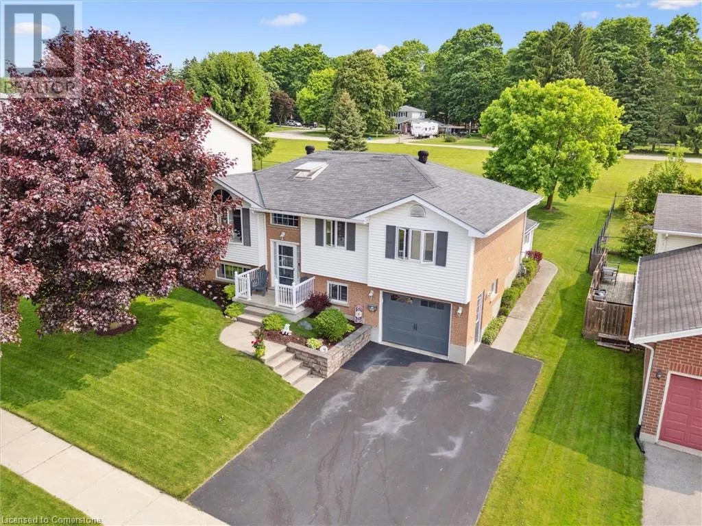 17 KEATING DR