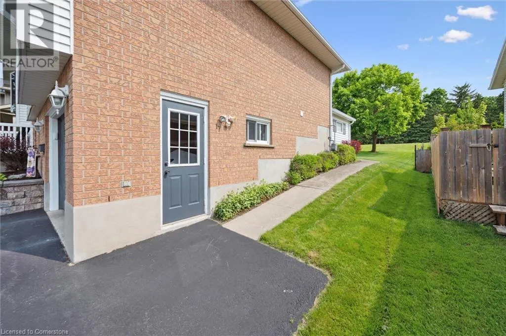 17 KEATING DR