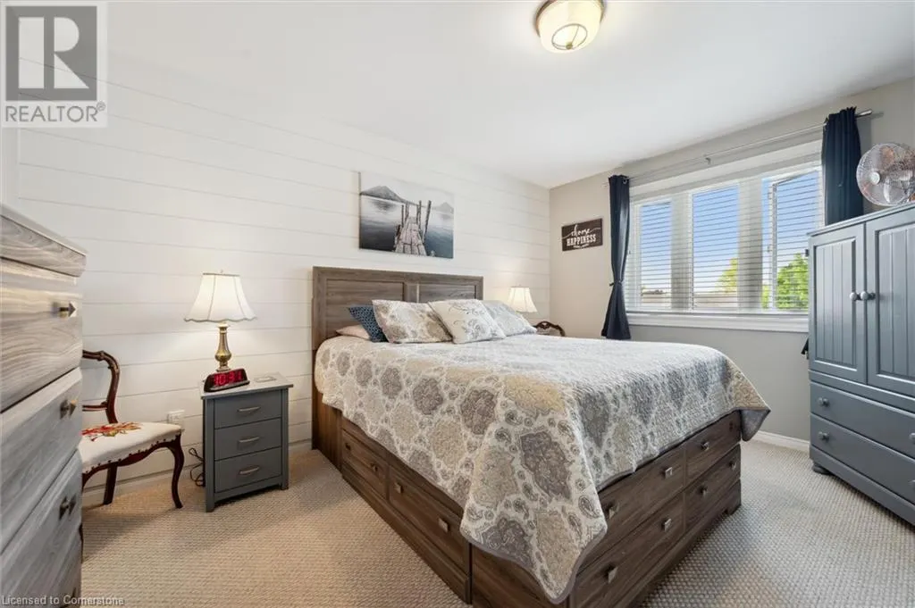 17 KEATING DR