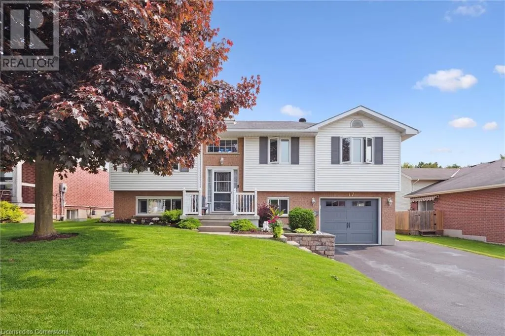 17 KEATING DR