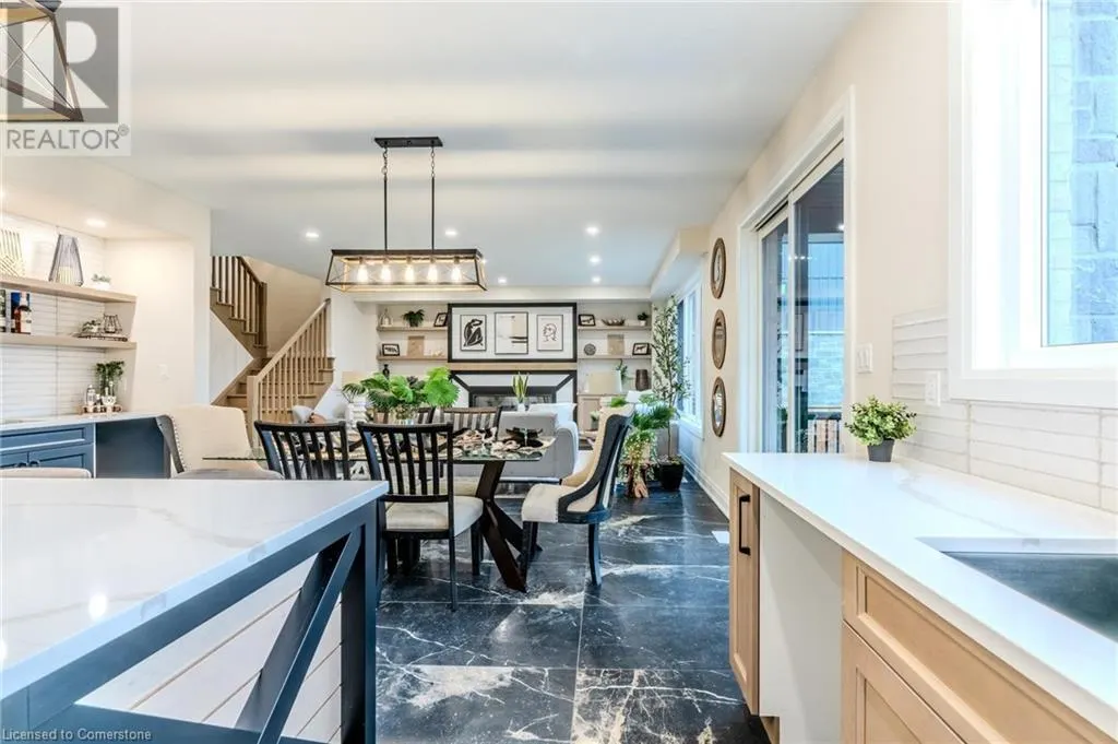 7 BARTLETT Avenue