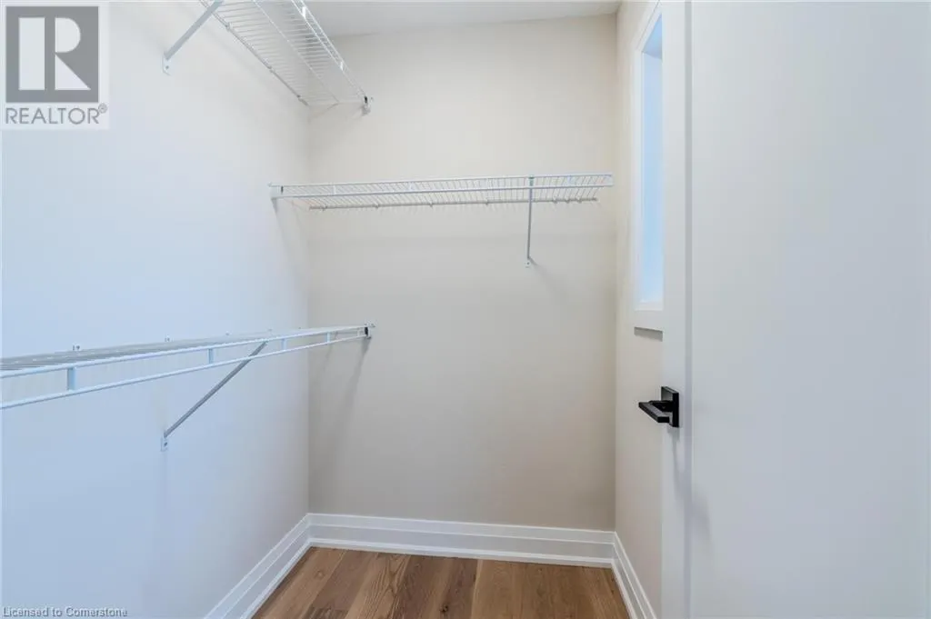 7 BARTLETT Avenue