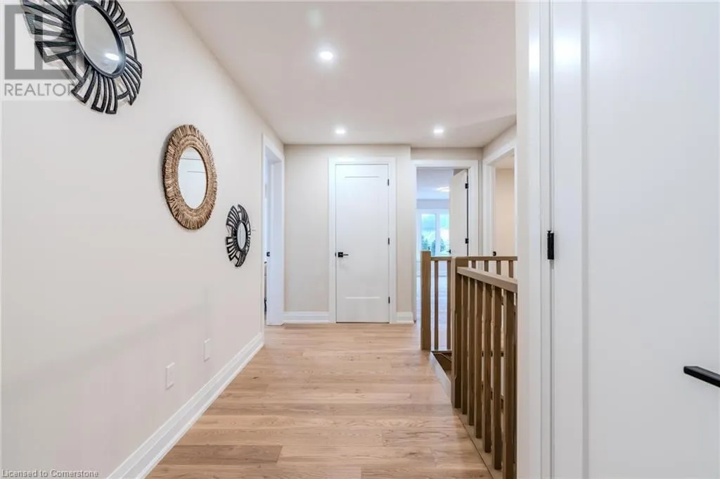 7 BARTLETT Avenue