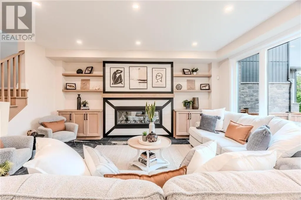 7 BARTLETT Avenue