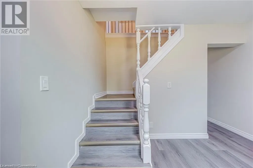 3590 LAKESHORE Road
