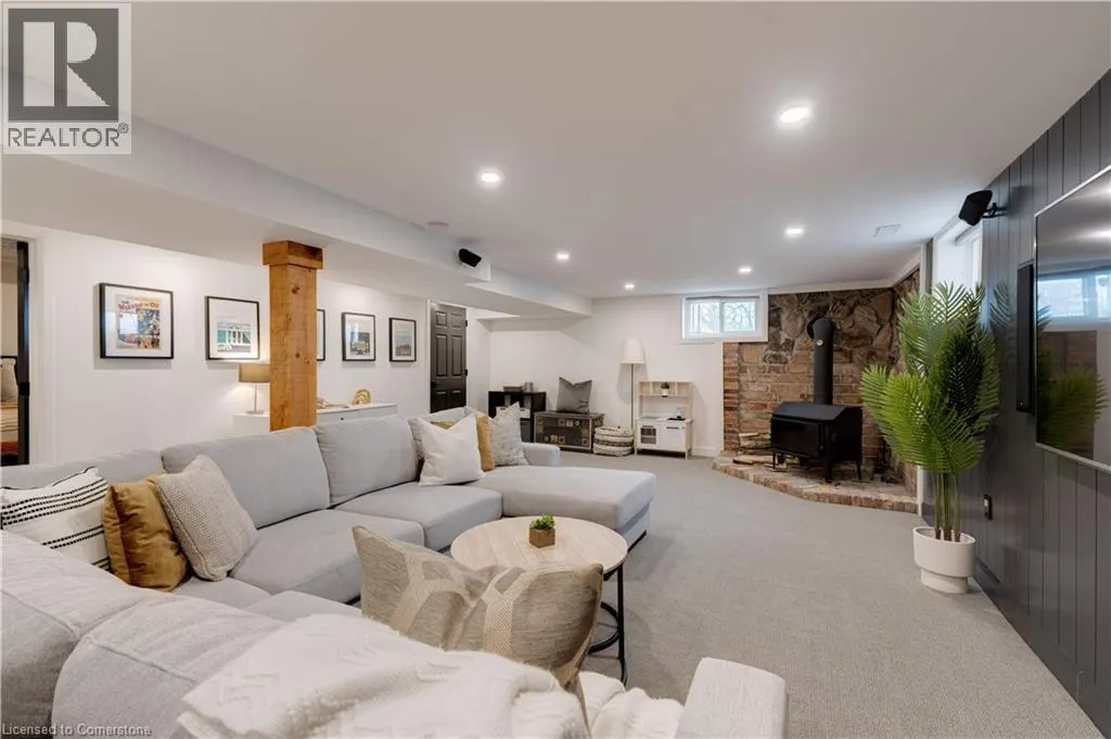 440 FAIRBROTHER Road