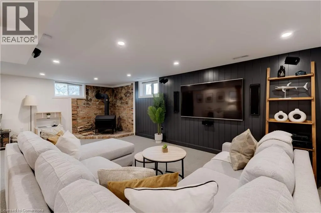 440 FAIRBROTHER Road