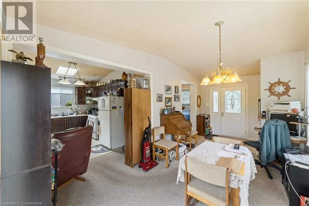 16 PINE Road