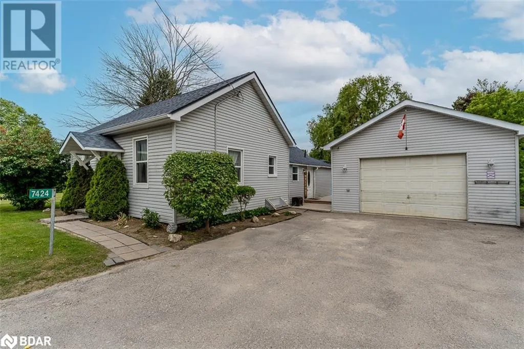 7424 COUNTY RD 91 Road