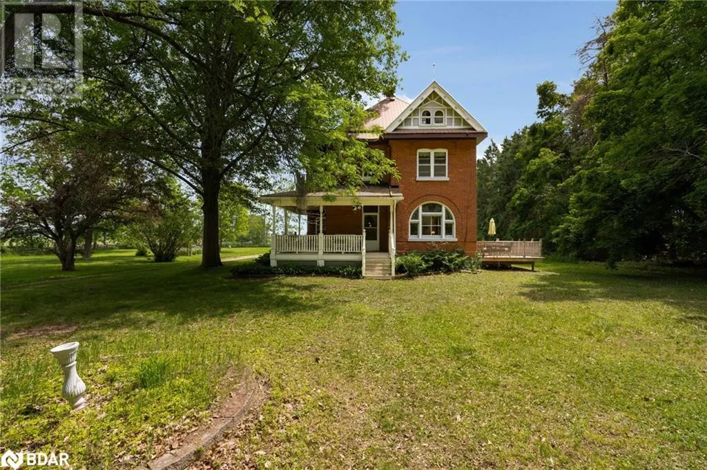 1407 FLOS 8 Road W