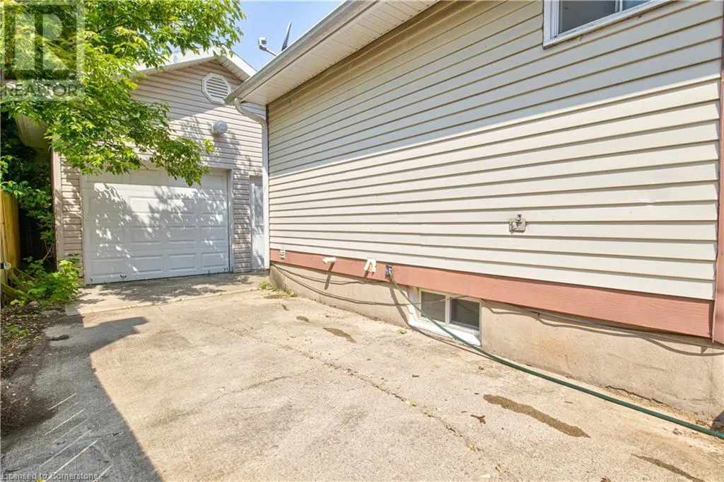 256 JOHANNA Drive