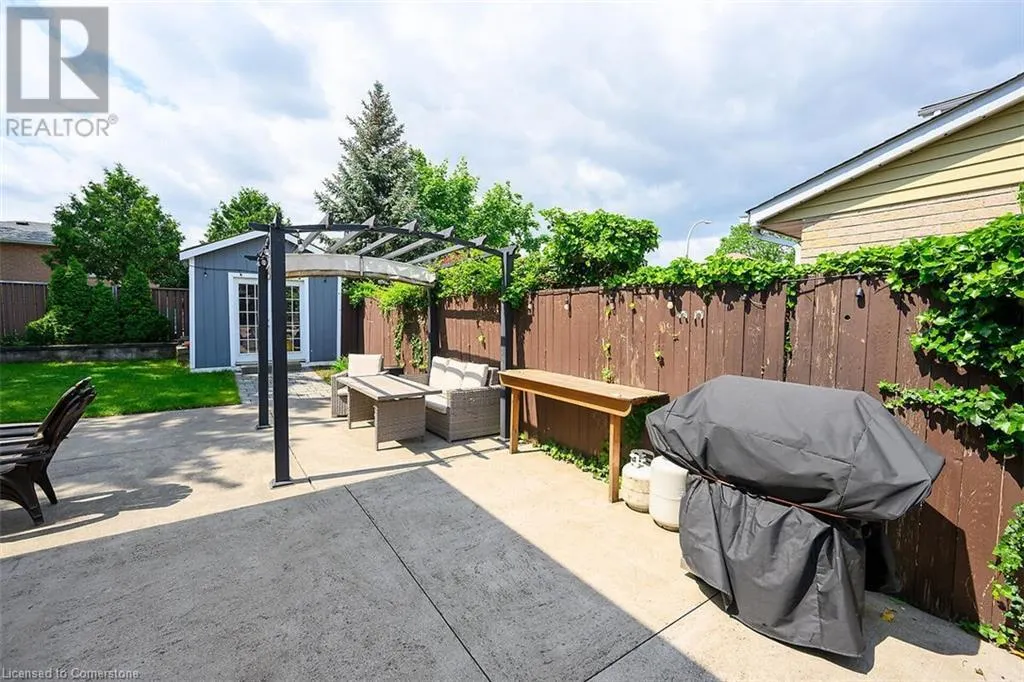 4 BING Crescent