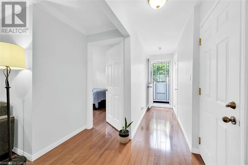 4 BING Crescent