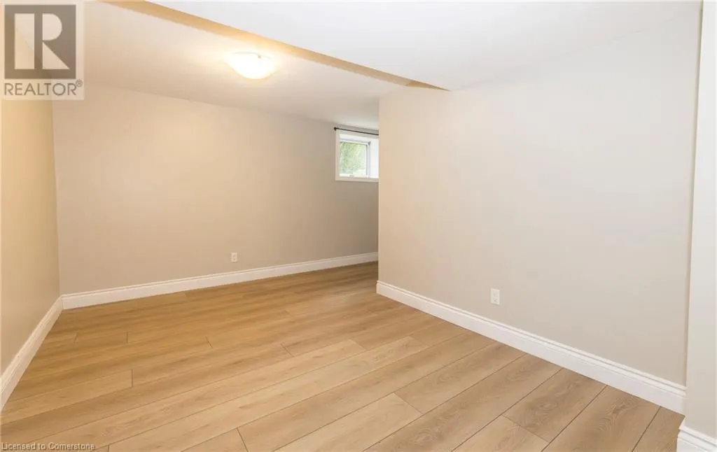 371 MEADOWBROOK Drive