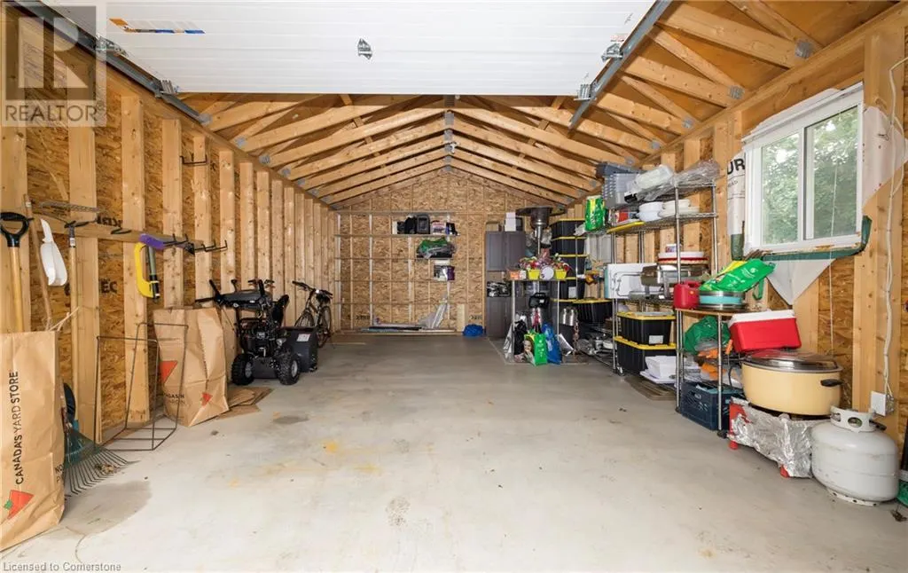 371 MEADOWBROOK Drive