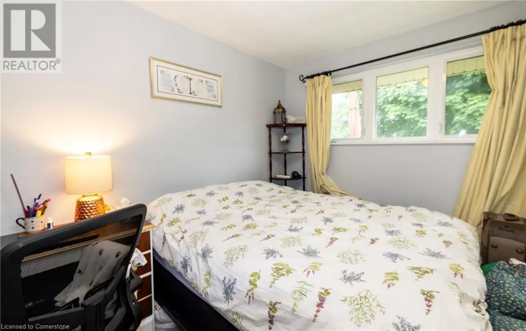 371 MEADOWBROOK Drive