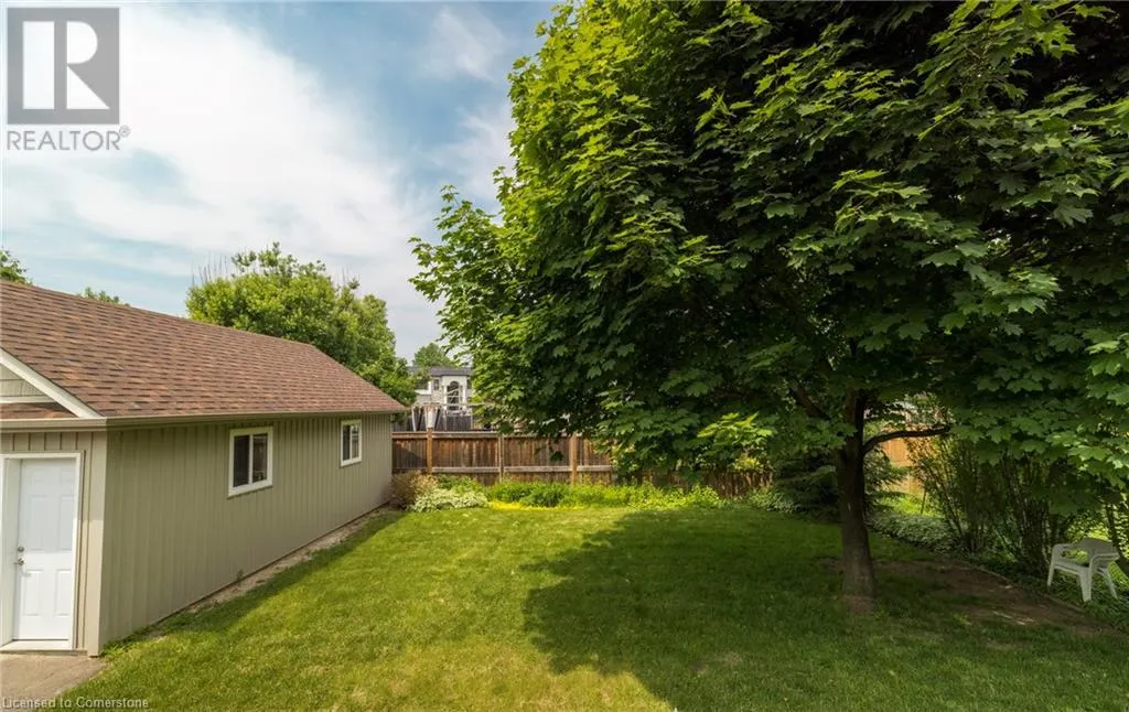 371 MEADOWBROOK Drive