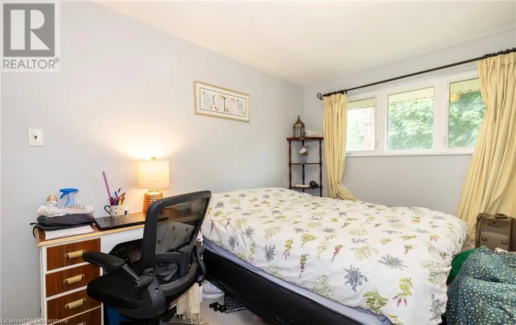 371 MEADOWBROOK Drive